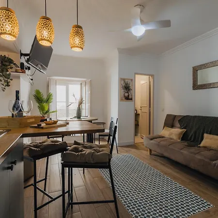 Chic Duplex In The Heart Of *
