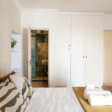 Chic Duplex In The Heart Of Lägenhet *